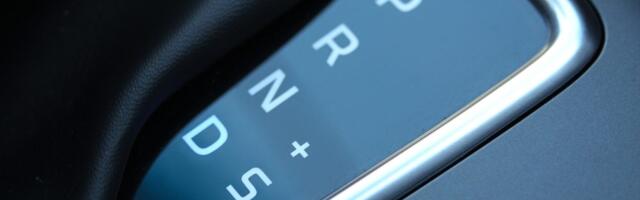 Šta znači slovo S na automatskom menjaču?