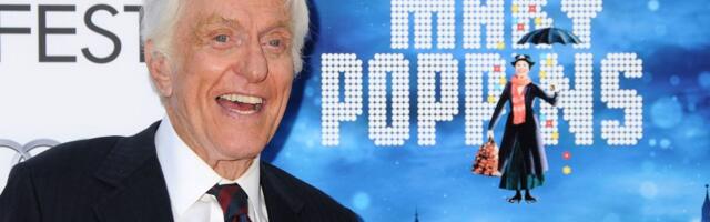 Dik van Dajk (99), slavni glumac, otkrio tajnu dugovečnosti: „Izbacio sam dve stvari iz života“