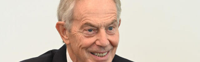 Блер негира улогу у одређивању цене чланства у „Одбору за мир”