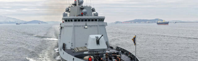 Симбол моћи на мору: Северна Кореја представила нови ратни брод од 5.000 тона