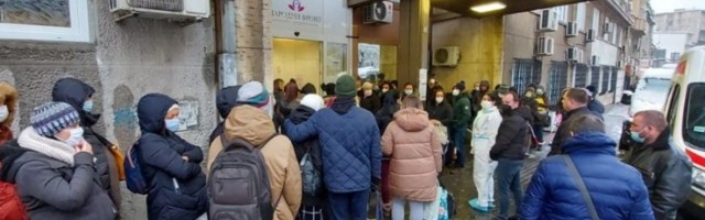 Trudnice na minusu čekaju prijem u "Narodni front"!