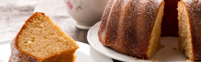 Uspeva iz prve: Recept za najbrži kolaš od jogurta "na čaše"