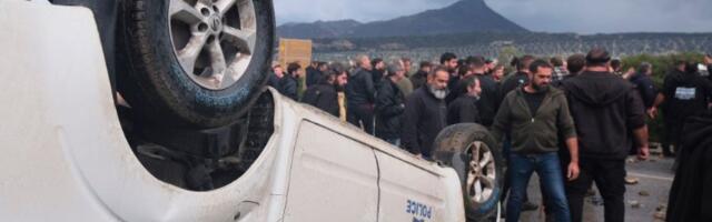 Haos u Grčkoj: Sukob poljoprivrednika i policije na Kritu, blokirani putevi u celoj zemlji (FOTO, VIDEO)