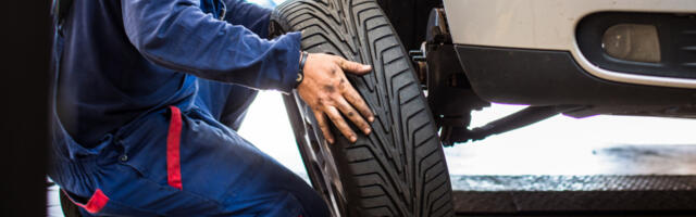 IZRAČUNAJTE KOLIKO ĆE VAS KOŠTATI REGISTRACIJA AUTA U 2026: Od ovog datuma zavisi da li možete da uštedite više od 20.000 dinara