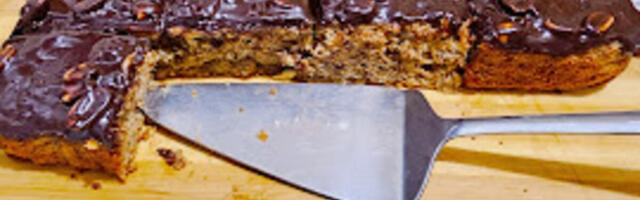 Čokoladni kolač za sva vremena: Sočna poslastica za koju će vam svi tražiti recept