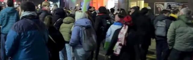 Užas u Inđiji: Blokaderi stravično pretukli svog čoveka, pa zabranili da se zove Hitna pomoć - vidite šta su mu uradili (VIDEO)