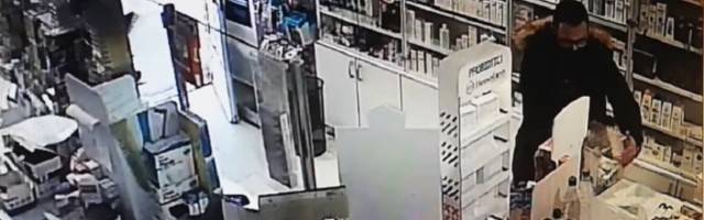 SRAMNO Krao novac deci oboleloj od raka! (VIDEO)