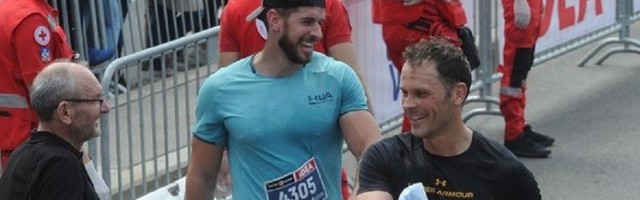 Mali se otrgao kontroli Vučiću i istrčao maraton