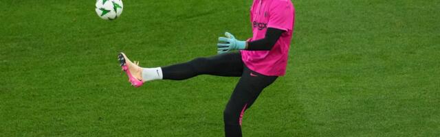 Golman Čelsija žestoko isprozivao Jamala: "Eno ga u džepu, svi su dobri dok ne dođu u Premijer ligu..."