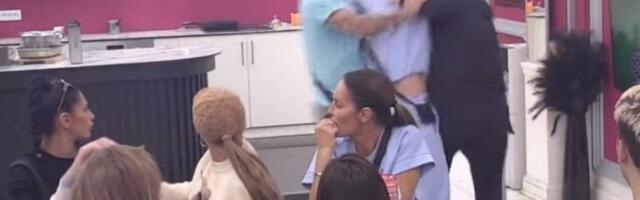 KARAMBOL NA IMANJU, TRESLA SE BELA KUĆA! Žestoka makljaža Aneli i Asmina, on je gurnuo, obezbeđenje reagovalo!