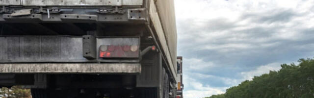 Задржавања за теретњаке на Сремској Рачи и Батровцима на излазу из Србије