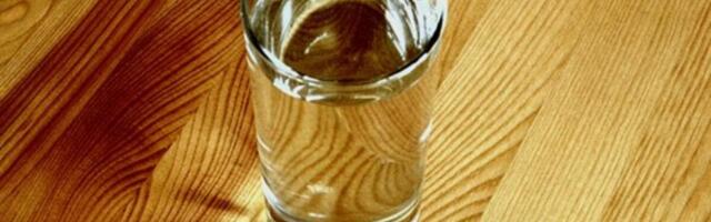 Evo kako utiče na vaše telo kada ujutro prvo popijete čašu vode: Nećete verovati šta radi vašem organizmu