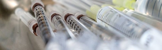 SZO: Skoro sve dosad proizvedene vakcine raspoređene u samo 10 zemalja