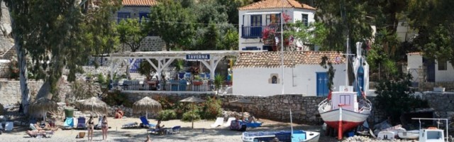 DONETA KONAČNA ODLUKA O ODLASKU U GRČKU: Ako niste vakcinisani, moraćete da platite da biste ušli!
