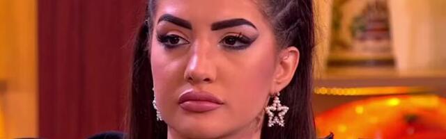 OPET JE JAVNO IMALA ODNOS SA MATORIM! Svaku noć mala radi! Anđeline komšije iz Đenovića RAZVEZALI JEZIK!