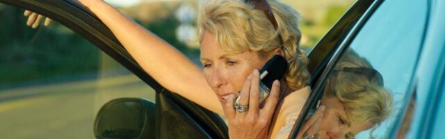 Roditelji pratili ćerku (24) nakon što se odselila, sve saznala kad se njena majka slučajno izlanula