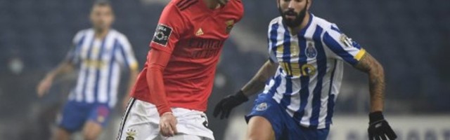 Grujićev Porto u gostima kod Stojiljkovića, desetkovana Benfika na Da Lužu započinje novi niz