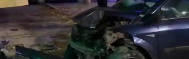 Sleteo sa puta i udario u stambenu zgradu, povređen muškarac