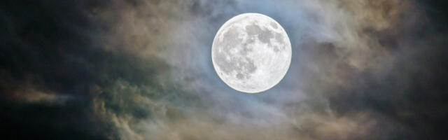 Vrlo važan pun Mesec na nebu: Poslednji u ovoj godini, ali menja nam sudbinu i tok života!