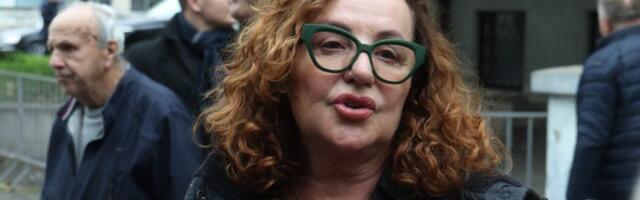 Privedene četiri osobe osumnjičene da su gađale grudvama Anu Bekutu