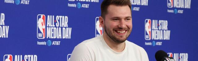 "Ne znam što Durent pominje mene i Jokića...“ Bobi se pojavio na Dončićevoj konferenciji, a salu je napustio tek kad je čuo da mu je među omiljenima: U 20 si! /VIDEO/