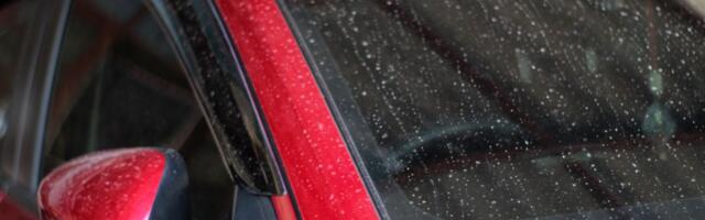 Godinama vozite auto, a nemate pojma čemu ovo služi: Ništa na šoferšajbni nije tu bez razloga