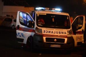 Несрећа у Железнику, младића ударила струја док је прескакао вагон