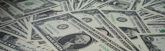 Dolar žestoko pao: Neviđeno 22 godine