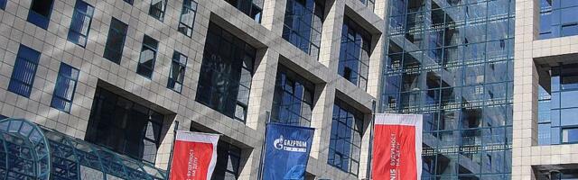 Rusi jesu voljni da prodaju svoj deo NIS-a, ali će teško do novca zbog sankcija: Imaju više opcija