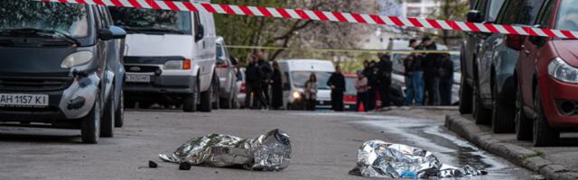 LETELI 1.800 KILOMETARA DO CILJA: UKRAJINSKI DRONOVI PRVI PUT DOBACILI DO URALA! Pogođena stambena zgrada u Jekaterinburgu, IMA POVREĐENIH (VIDEO)