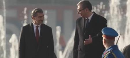 "OVO JE PRVA POSETA GRUZIJSKOG PREDSEDNIKA SRBIJI" Vučić objavio snimak s dočeka Kavelašvilija: Svi volimo Gruziju i to će moći da oseti na svakom mestu (VIDEO)