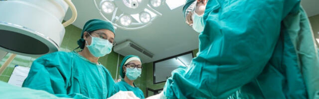 "ŠTA SAD DA RADIM? DA GA GLEDAM KAKO NESTAJE?": Uplakana majka ne miri se sa odlukom lekara da sin ne dobije NOVO SRCE