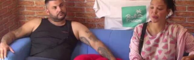 BLAMIRANJU MAJE MARINKOVIĆ NEMA KRAJA - ASMIN NASTAVIO DA BRIŠE PATOS NJOM: Ne pušta Durdžića da diše!