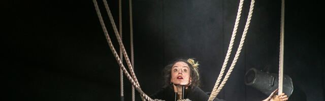 Siroto, moćno pozorište, uporno i neuništivo, bori se da preživi, hrane ga glad i nepravda, zabrane i ignoracija: Mesec nezavisne scene u Bitef teatru