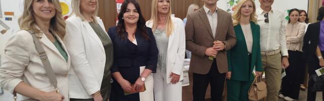 Sajam roditeljstva PU „Mladost“: podrška roditeljima i bezbedno odrastanje