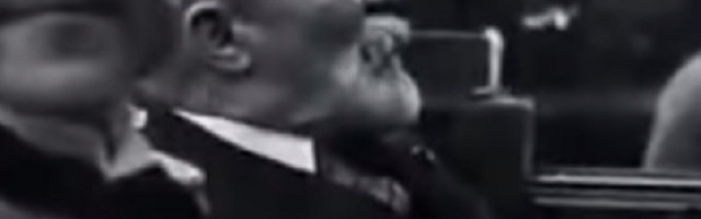 U ruci je imao štap i od nervoze je iskopao celu rupu, ali nije uspeo da ubedi Aleksandra da ne ide! Smrt se osećala u vazduhu!