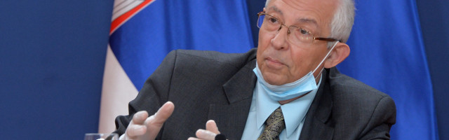 “Krivulja se penje, ali nema šanse za vanredno stanje”