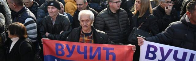 Poistovetili režim i državu: Sagovornici Danasa o tome da li funkcionerske izborne kampanje gube moć