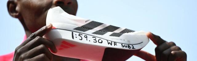 U Londonu srušena granica snova: Maraton istrčan za manje od dva sata!