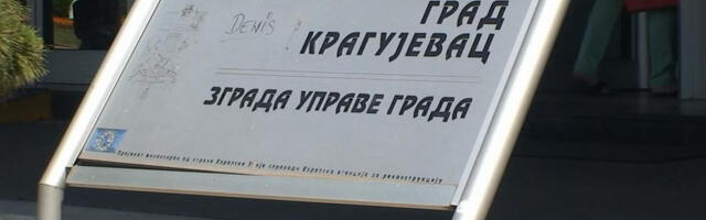 Sindikati dve kragujevačke fabrike prete tužbom protiv gradske uprave