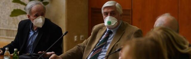 UVODI SE ČETVRTA DOZA VAKCINE, A UKIDA SE OGRANIČENJE BROJA LJUDI U ZATVORENOM PROSTORU!