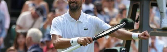 Nole umalo "zaboravio" da PUMPA, pa oduševio: Nikad jača proslava Novaka i Stefana (VIDEO)