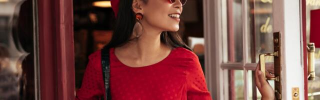 5 crvenih haljina iz ZARE savršenih za Dan zaljubljenih