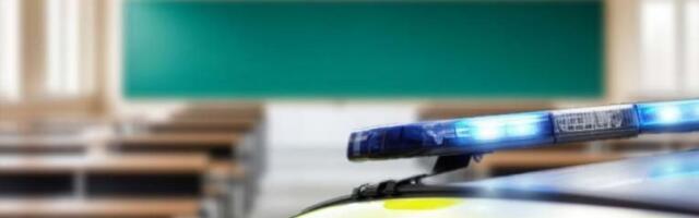 OSNOVAC DONEO NOŽ U ŠKOLU! Majka ga sramno brani, roditelji besni!