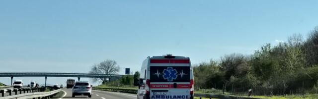 Аутомобил ударио дечака у Батајници