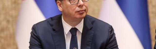 TAČNO U 11 ČASOVA! Obraćanje javnosti Crne Gore predsednika Srbije Aleksandra Vučića!