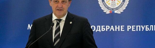 Gašić osudio „blokadersko nasilje“ na ulicama