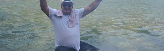 Plutajuća ćevabdžinica na Drini: Ekipa Telegrafa na regati zabeležila najluđi prizor