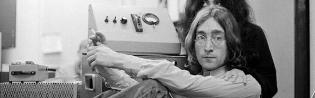 Pola veka od Lenonove pesme "Happy Xmas"