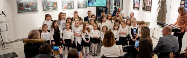 Na Zlatiboru i u Bajinoj Bašti održane promocije knjige „Zlatibore pitaj Taru“